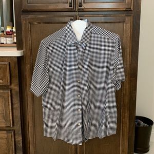 UNTUCKED MENS SHIRT